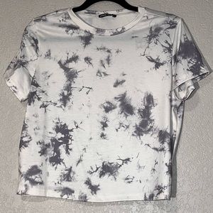 SHEIN Medium White and Gray Marbled Short Sleeve Crop Top